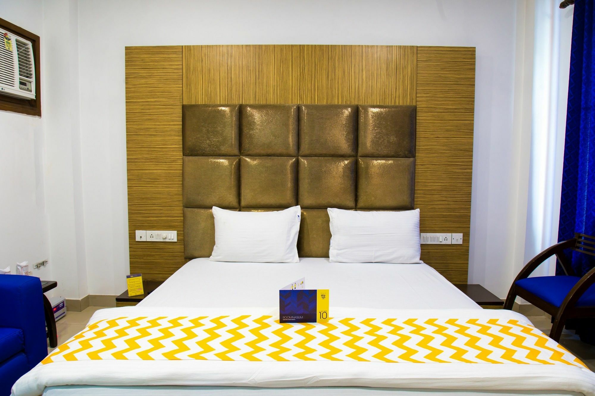 Fabhotel The Residency Dlf Galleria Gurgaon Esterno foto